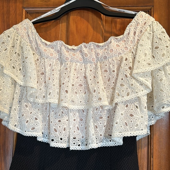 Tadashi Shoji off the shoulder dress - Picture 4 of 9